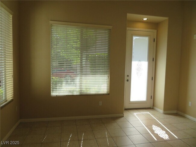 Foto del edificio - 7553 Grassy Bank St
