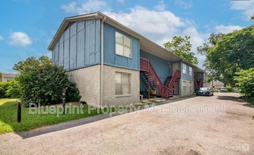 Building Photo - 2705 Avenue E