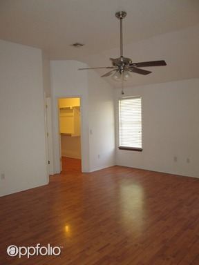 Building Photo - 601 Coopers Hawk Dr