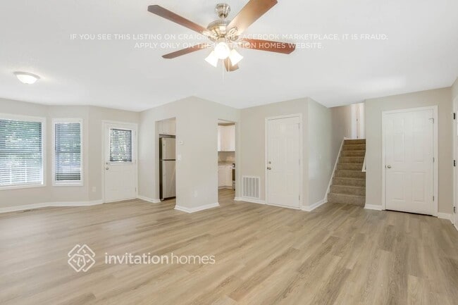 Building Photo - 117 Ivy Brook Dr