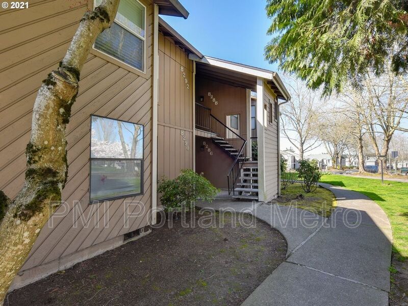 8292 SW Mohawk St, Tualatin, OR 97062 Condo for Rent in Tualatin, OR