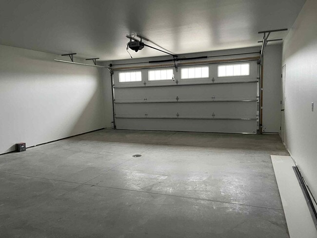 Foto del edificio - 2217 Overlook Rdg Ct