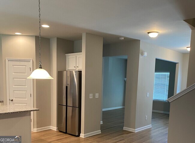 Building Photo - 216 Finley Dr