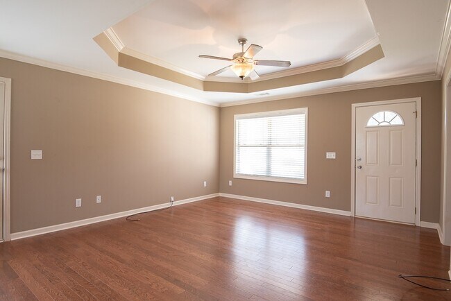 Building Photo - Claire Downs Subdivision