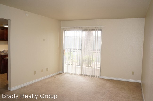 Building Photo - 5185 Indian River Dr