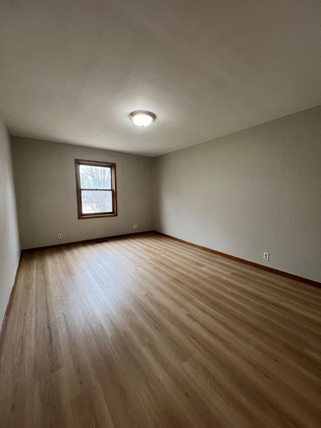 Foto del edificio - 2540 S Edgewood Dr
