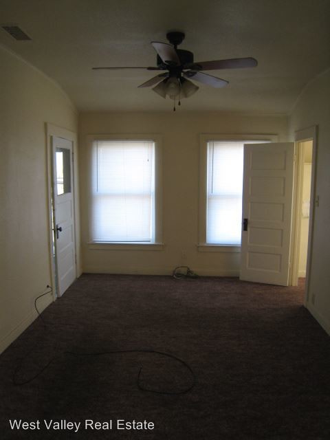 Building Photo - 4 br, 2 bath House - 306 Taylor Street