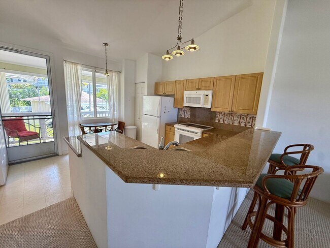 Foto del edificio - $3,000 / 2 bedroom, 2 bath Kona Sea Ridge Condo