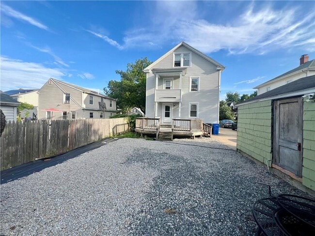 Building Photo - 114 Brandon Rd