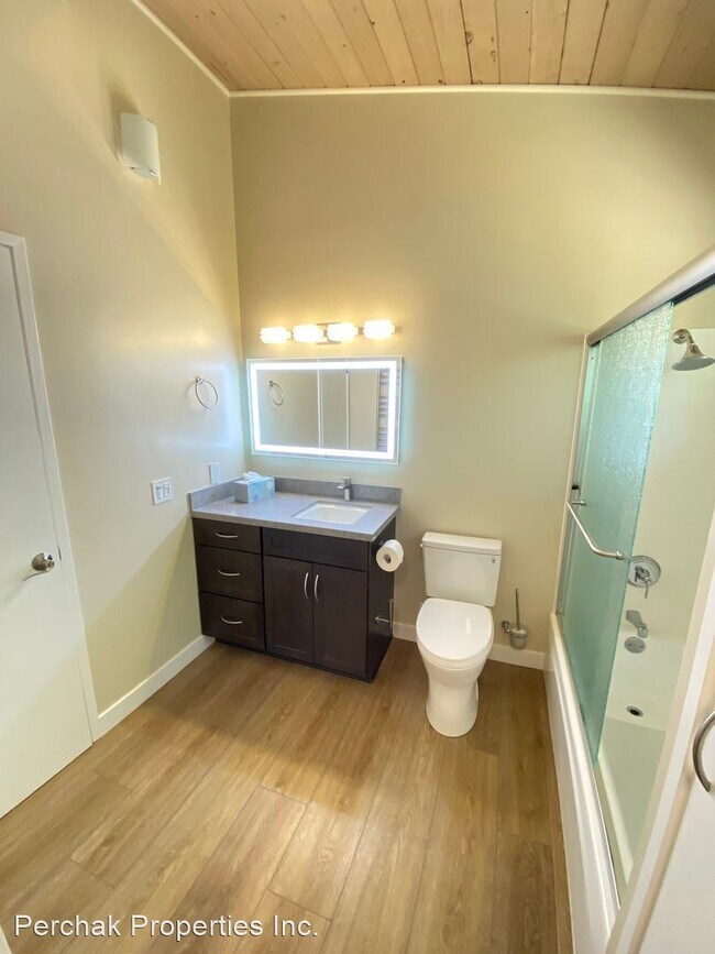 Building Photo - 1 br, 1 bath House - 73 Brookwood Road #28