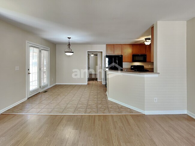 Building Photo - 971 Middle Ground Avenue