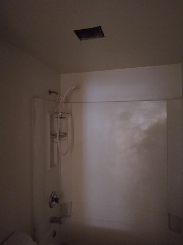 Foto del edificio - 1309 E 357th St