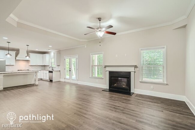 Building Photo - 5 br, 3 bath House - 2429 Austin Common Wa...