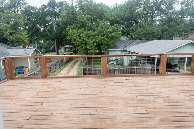 Building Photo - 4519 Merle Dr