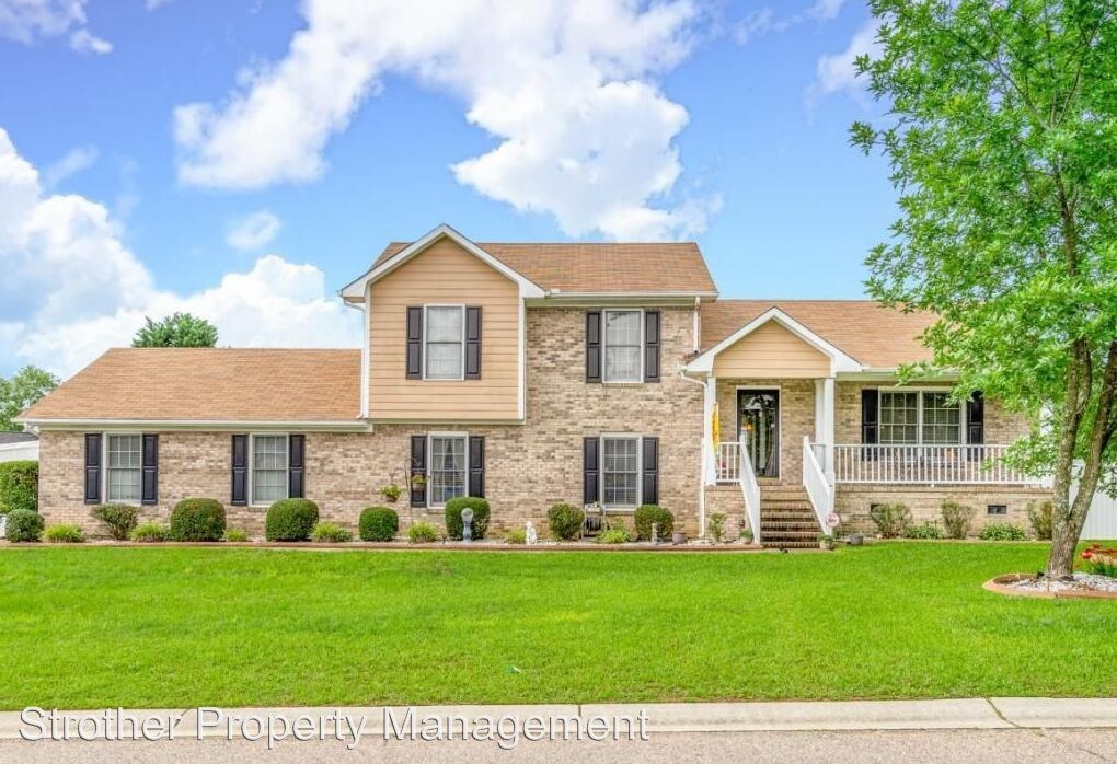 Primary Photo - 4 br, 3 bath House - 2800 Beringer Dr