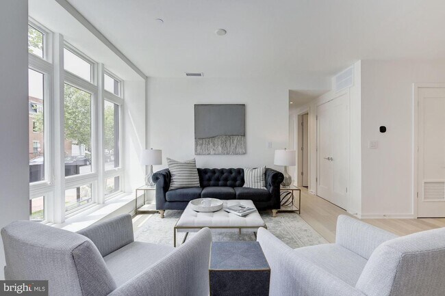 Foto del edificio - 1101 Q St NW
