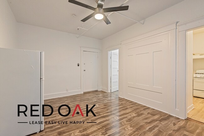 Building Photo - 1420 S Bonnie Brae St