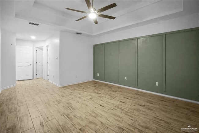 Building Photo - 3506 N 34th Ln