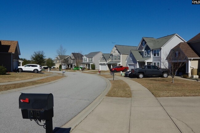 Building Photo - 212 Glossy Green Ln