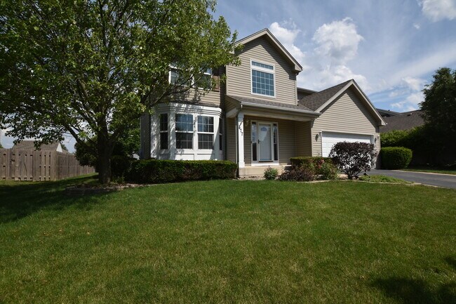 Building Photo - 477 Raintree Dr