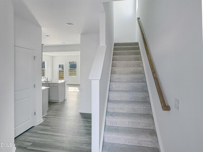 Foto del edificio - 5827 Millstone Wy