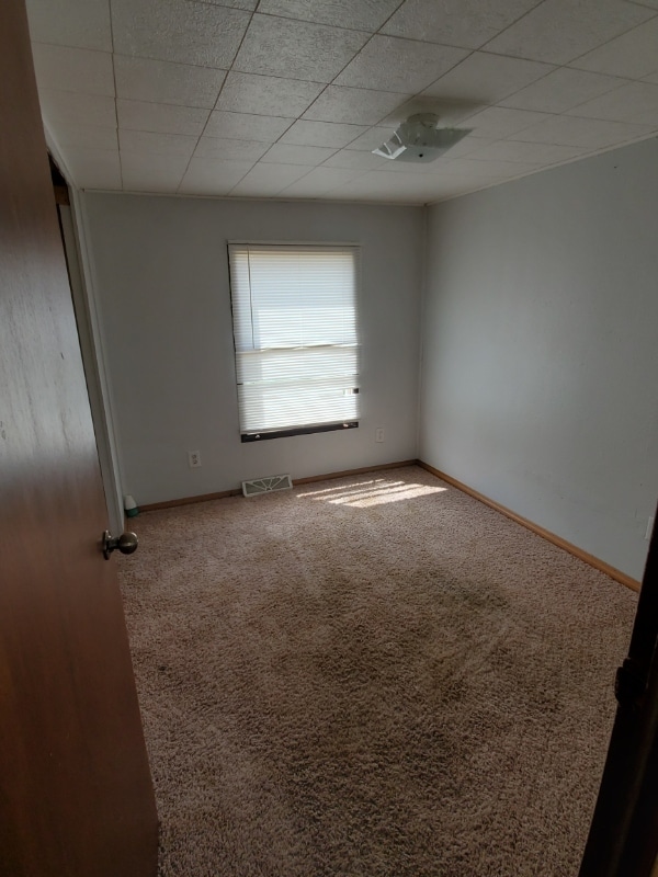 Building Photo - 625 Beck Ave