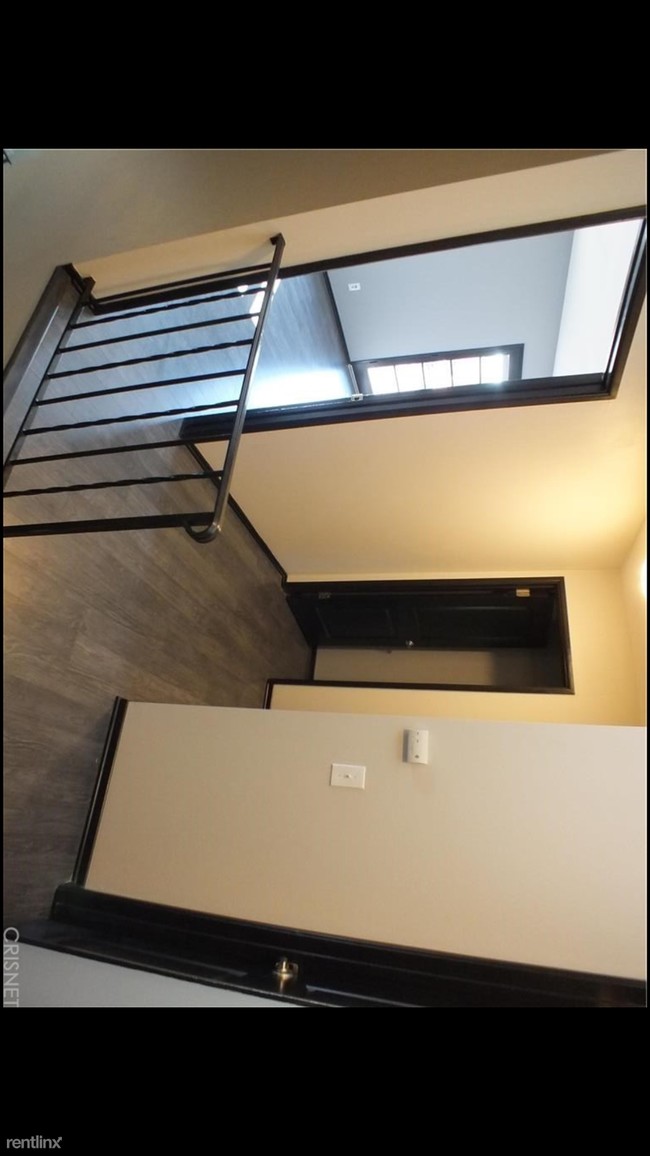 Foto del edificio - 39777 Country Club Dr