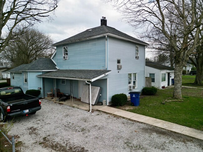 Building Photo - 4507 S Harmon St