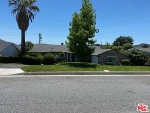 Building Photo - 936 Chehalem Rd