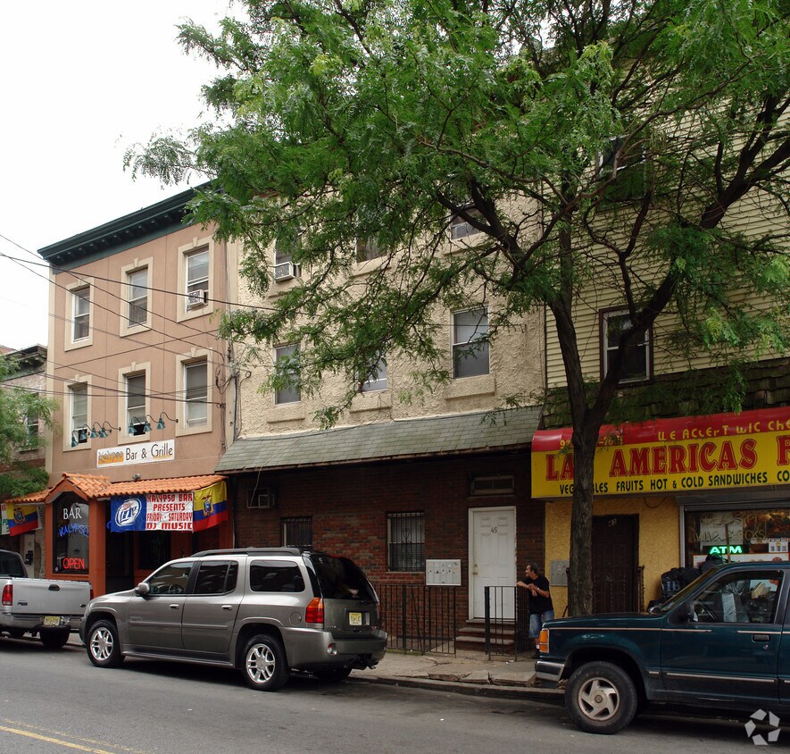 Building Photo - 45 Fleming Ave