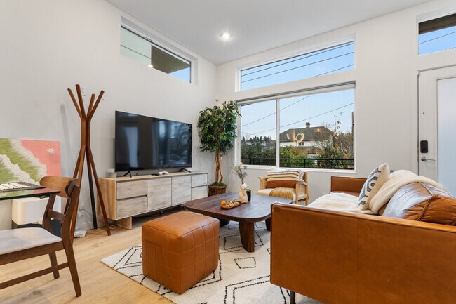 Foto del edificio - 2433 S Plum St