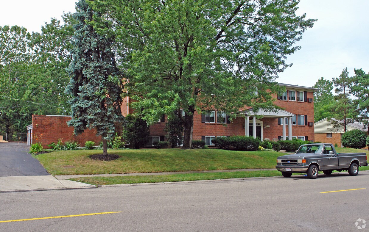 4713 Croftshire Dr, Dayton, OH 45440 Apartments in Dayton, OH