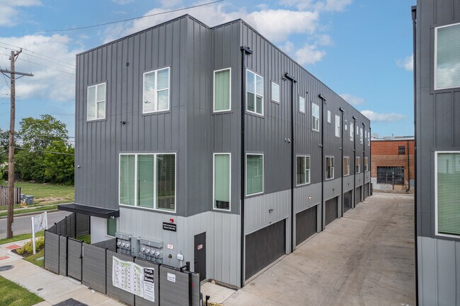 Foto del edificio - 4440 Scurry St