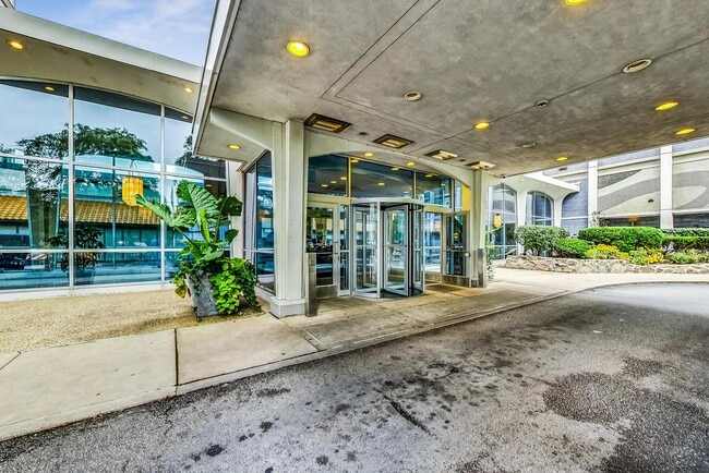 Building Photo - 4250 N Marine Dr
