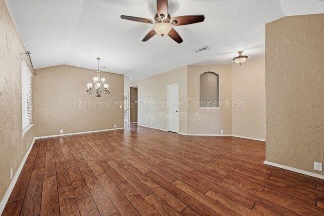 Building Photo - 2304 Pheasant Run