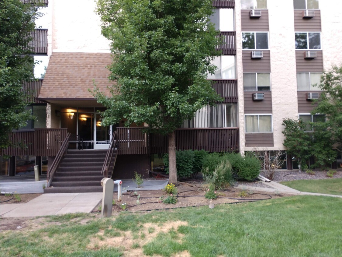 3450 S Poplar St Unit 109, Denver, CO 80224 Condo for Rent in Denver