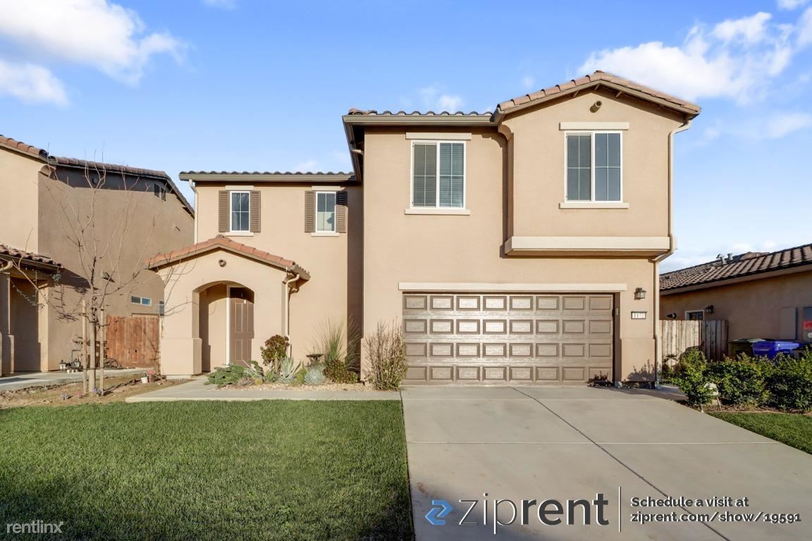 Primary Photo - 4 br, 2.5 bath House - 1172 South Clover A...