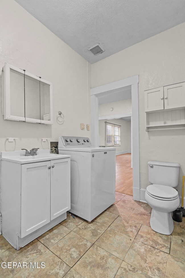 Foto del edificio - 1307 N Ochoa St