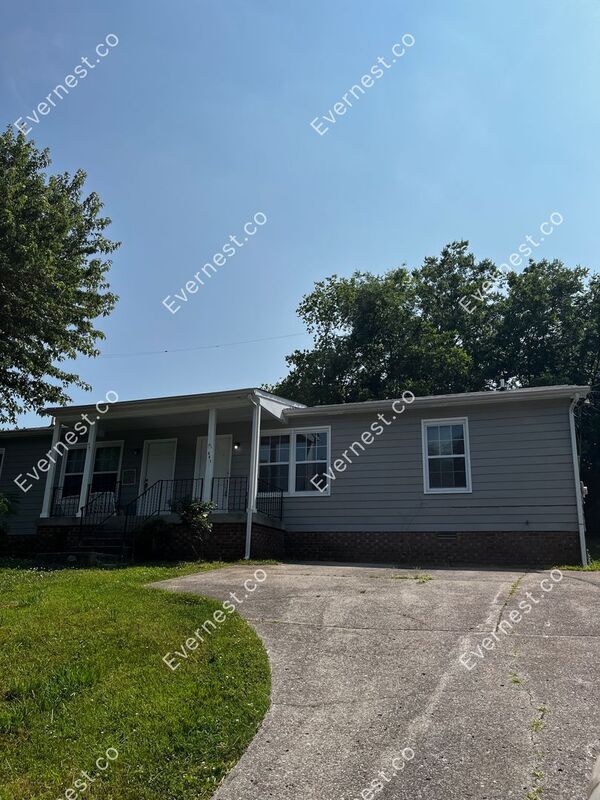 Building Photo - 483 Ellenwood Dr