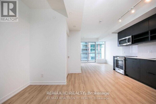 Photo du bâtiment - 135 E Liberty St