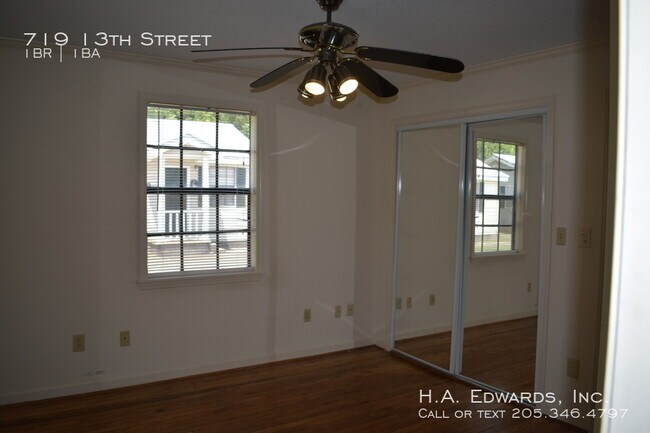 Building Photo - 719 13th Street