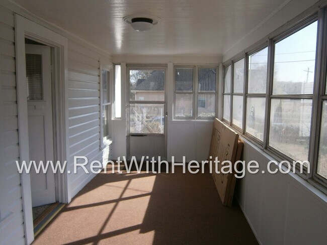 Foto del edificio - GORGEOUS RANCH/ GRAND PA'S BUNGELOW/ 1.6 A...