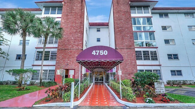 Foto del edificio - 4750 NW 22nd Ct