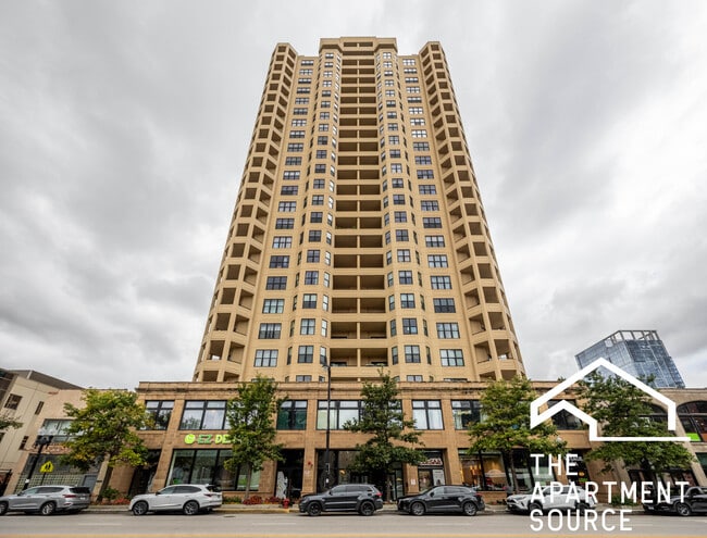 Building Photo - 1462 S Michigan Ave