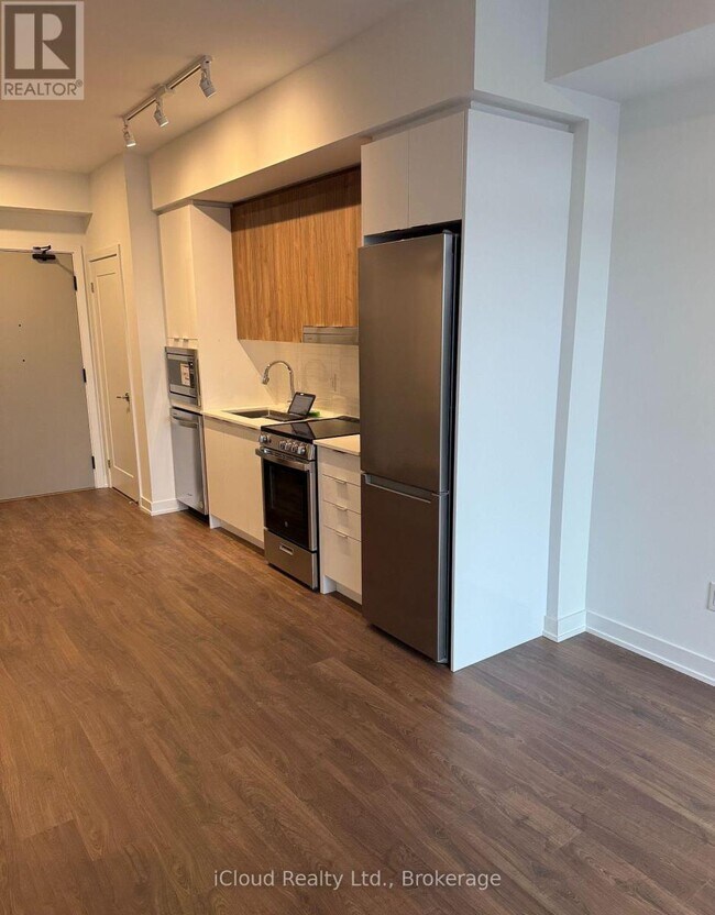 Photo du bâtiment - 5105 Hurontario St