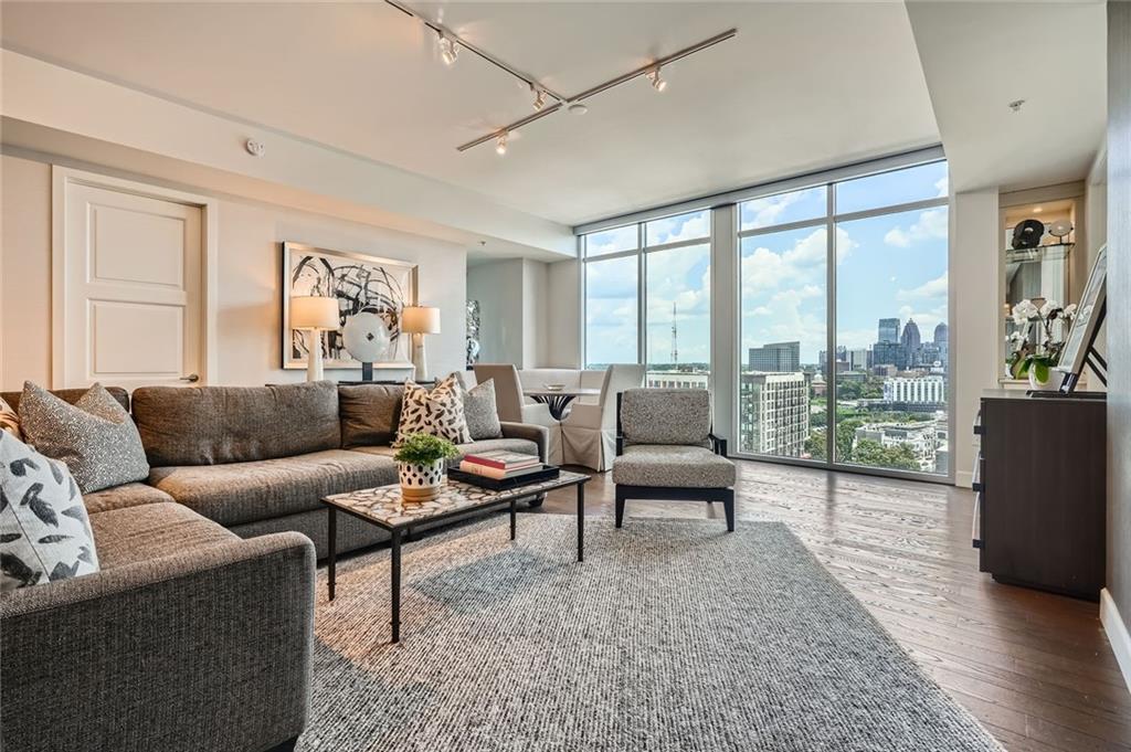 Foto principal - 1820 Peachtree St NW