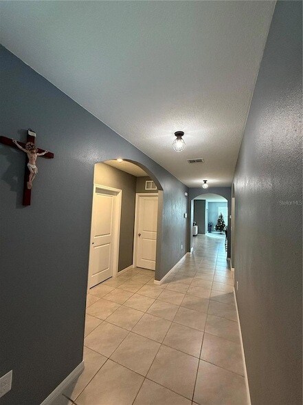 Building Photo - 33318 Hamilton Hl Ln