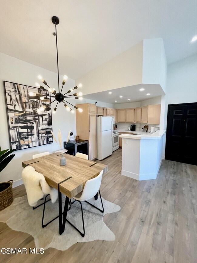 Foto del edificio - 675 Oak Run Trail