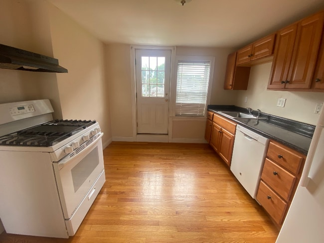 Foto del edificio - 18 Congress Pl