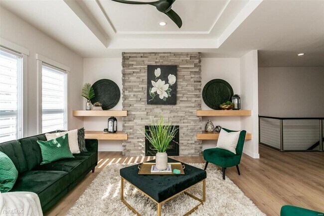 Foto del edificio - 4 br, 3 bath House - 1890 Cloverdale Dr 18...